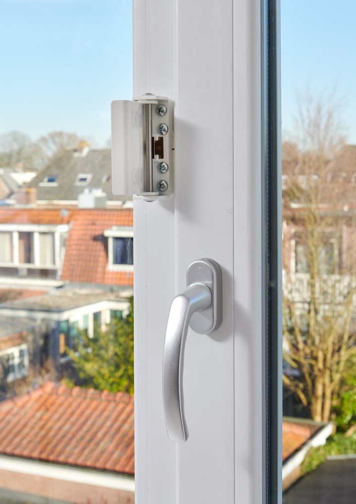 draaikiepraamgrendel wit secumax-3 draaikiepraamgrendel wit secumax-3