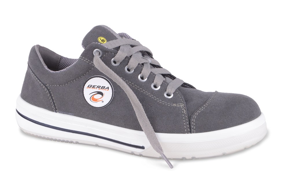 sneaker next low hr.jpg