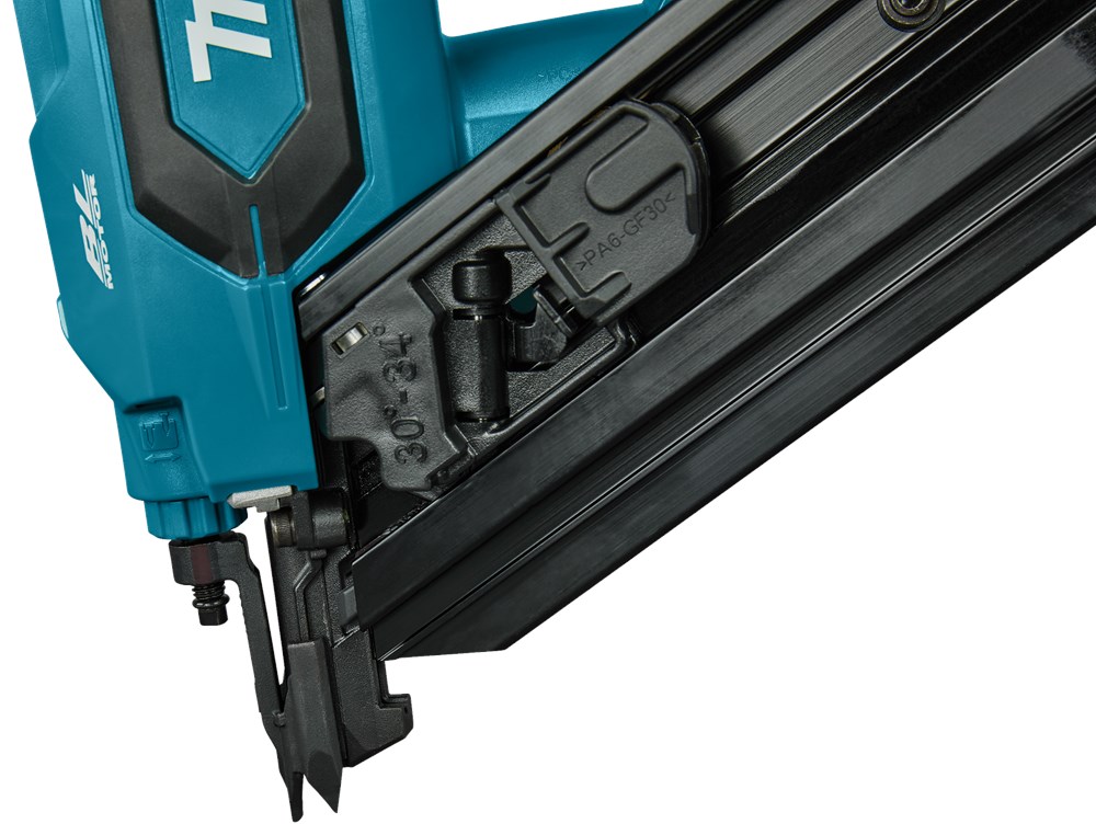 accu constructietacker makita-8 accu constructietacker makita-8