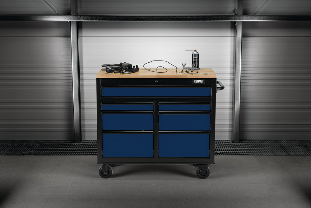 Bunker Workbench Roller Tool Cabinet (7 Drawers 41" Blue)
