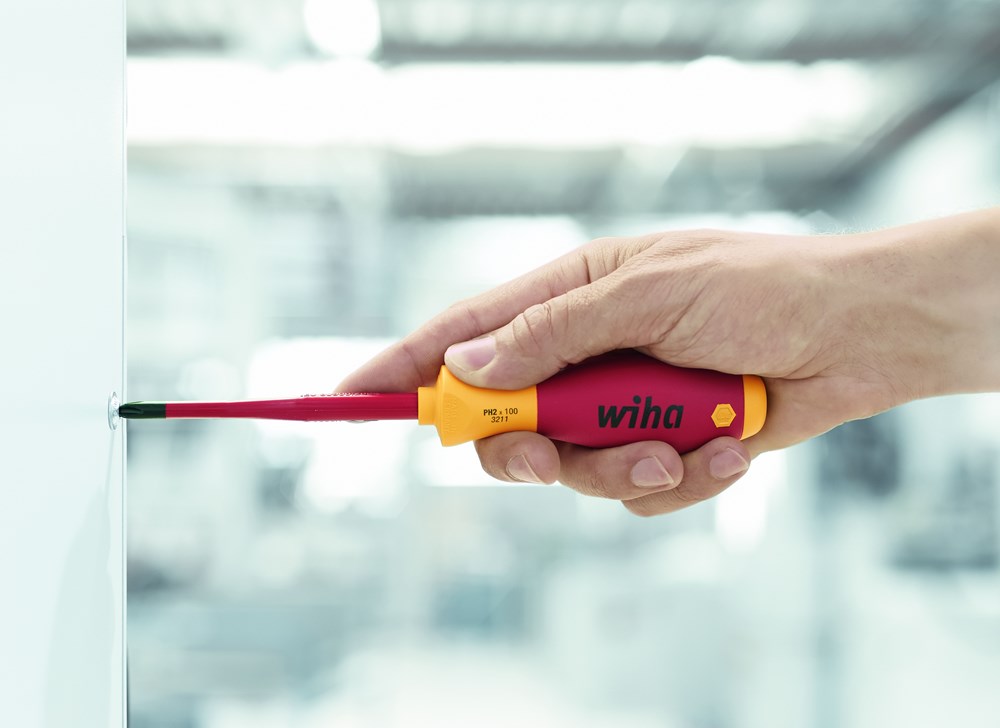Anw_SoftFinish_electric_slimFix_02.jpg