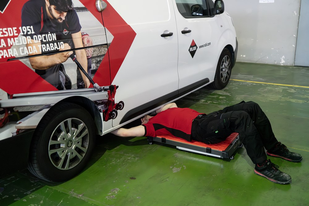 tafel inklapbaar rubi-17 tafel inklapbaar rubi-17