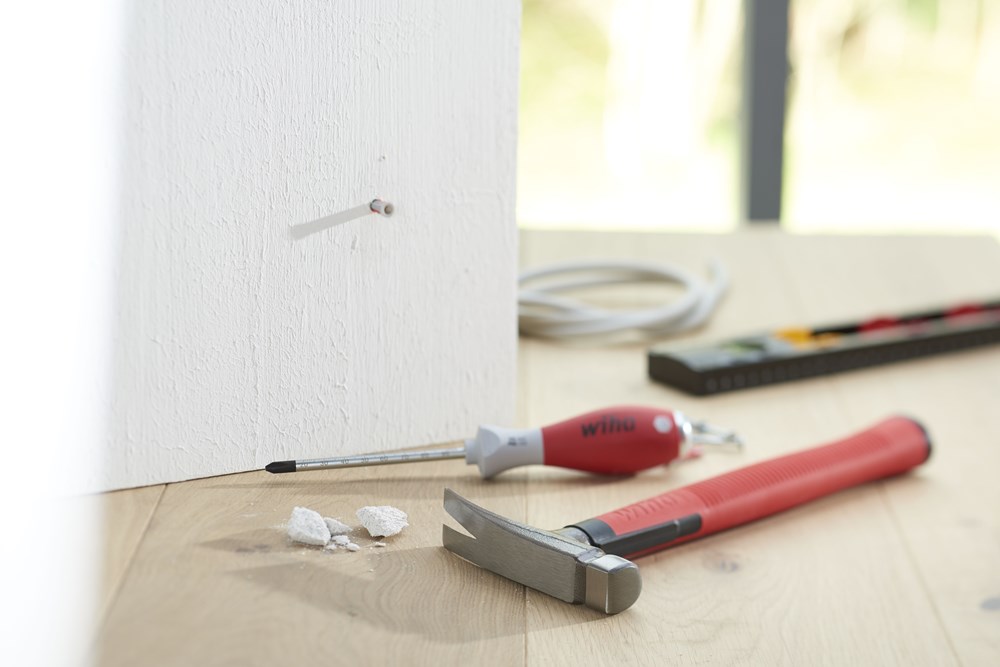 Im_SB846300E_Elektrikerhammer_01.jpg