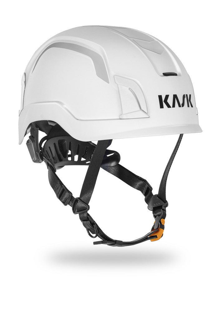 WHE00074_ZENITH X HI VIZ_WHITE_HALF FRONT.jpg