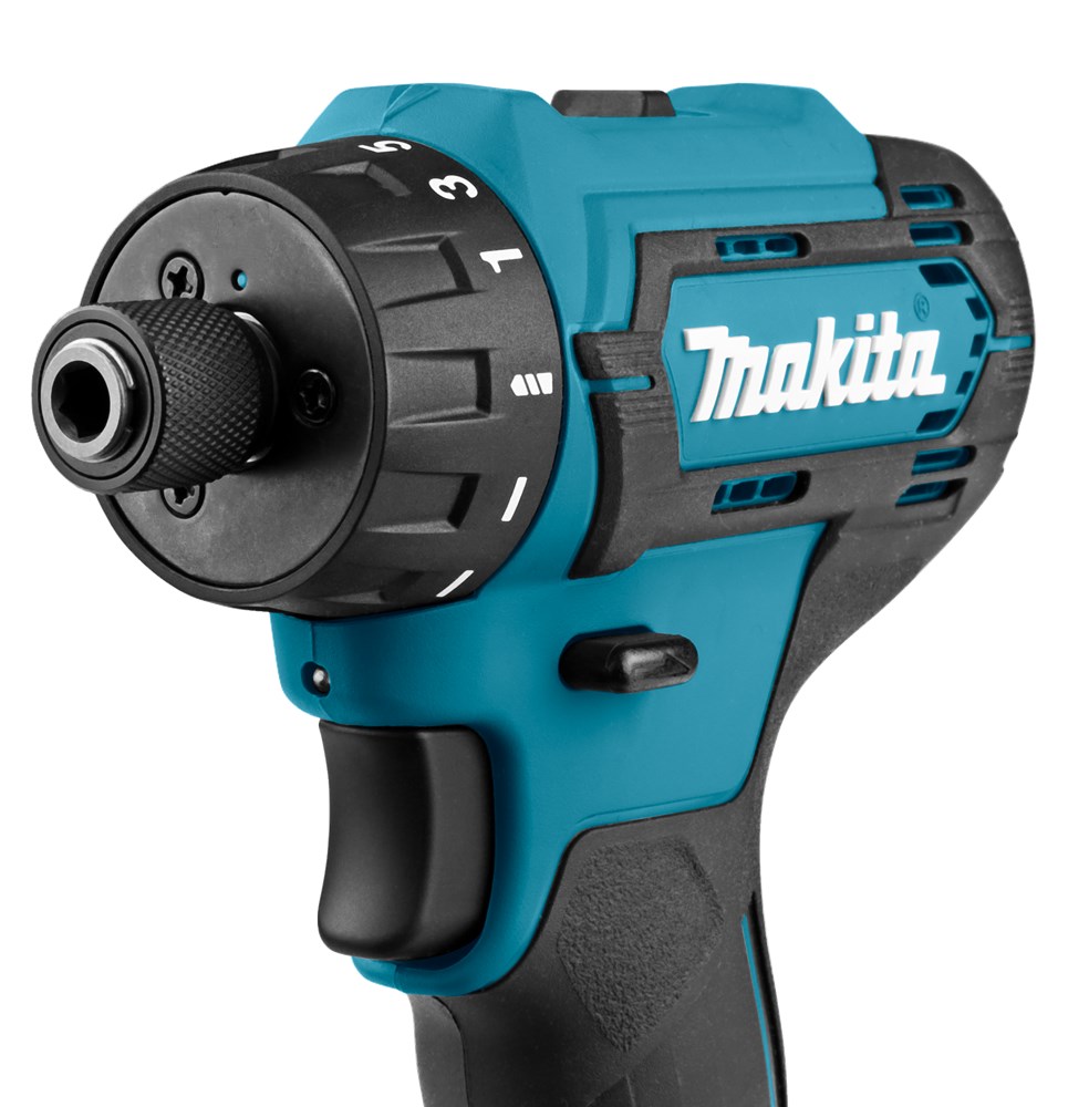 accu boor-/ schroefmachine makita-11 accu boor-/ schroefmachine makita-11
