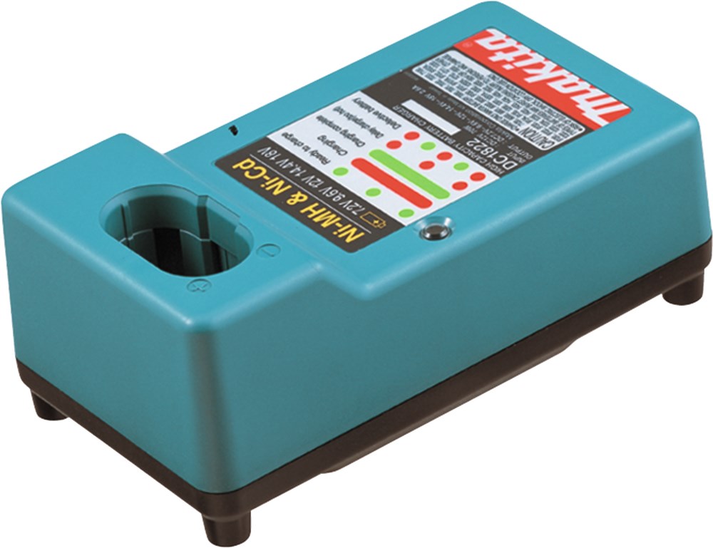 accu auto-lader makita-1 accu auto-lader makita-1
