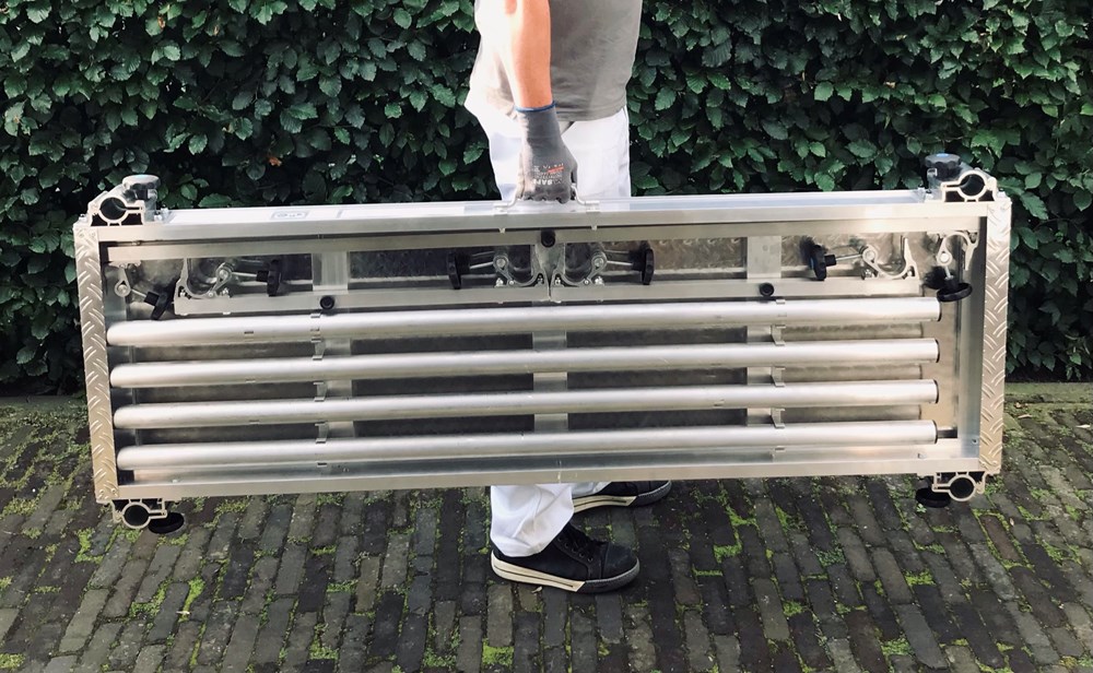 https://www.ez-catalog.nl/Asset/4c0b61f28e4d46ce82315d340aff20cd/ImageFullSize/225760-Combistep-2-3.jpg