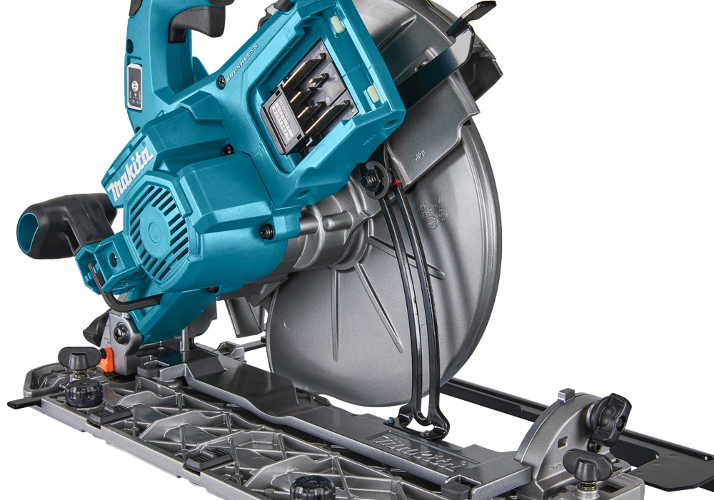accu cirkelzaagmachine makita 235mm-6 accu cirkelzaagmachine makita 235mm-6