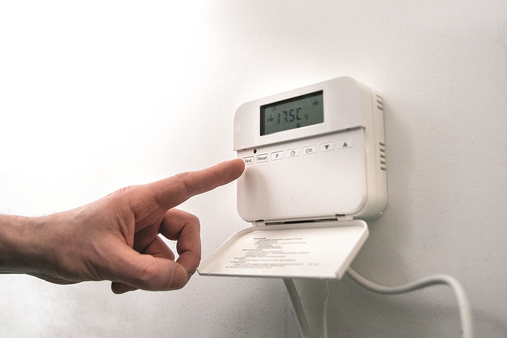 https://www.ez-catalog.nl/Asset/528a5962667949c4b75b0b58b0fc3316/ImageFullSize/NEQHKITWIFI-NE-QuickHeat-Installation-Kit-MAIN.jpg