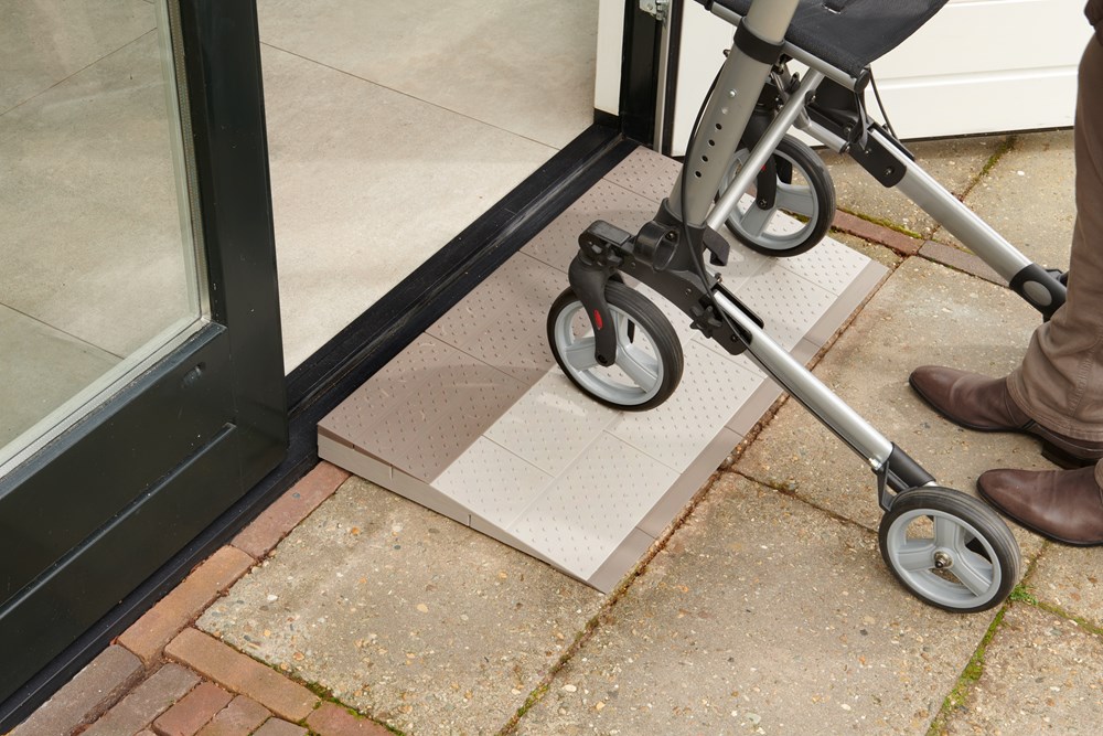 drempelhulp grijs/bruin secucare-3 drempelhulp grijs/bruin secucare-3