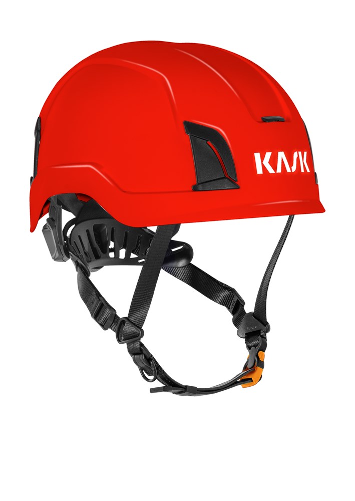 WHE00073_ZENITH X_RED_HALF FRONT.jpg