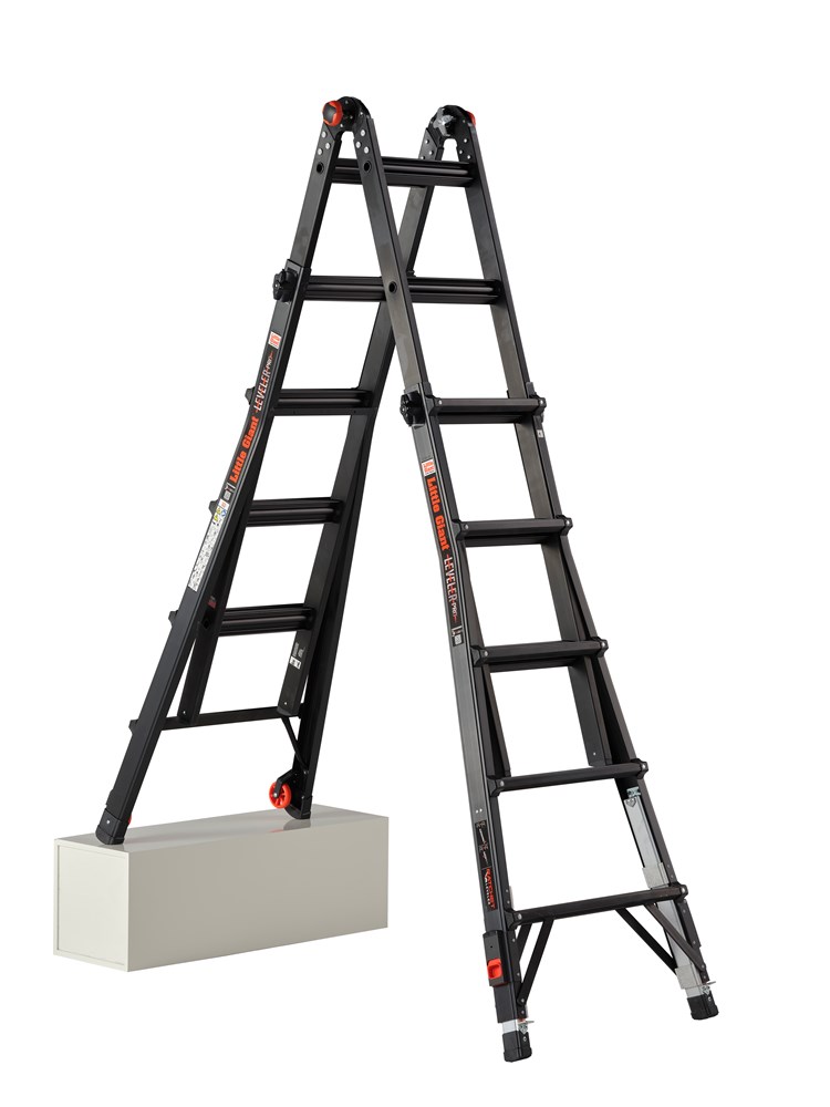 503935_8711563243736_Vouwladder_Black_Pro_Leveler_4x5_V_003.jpg