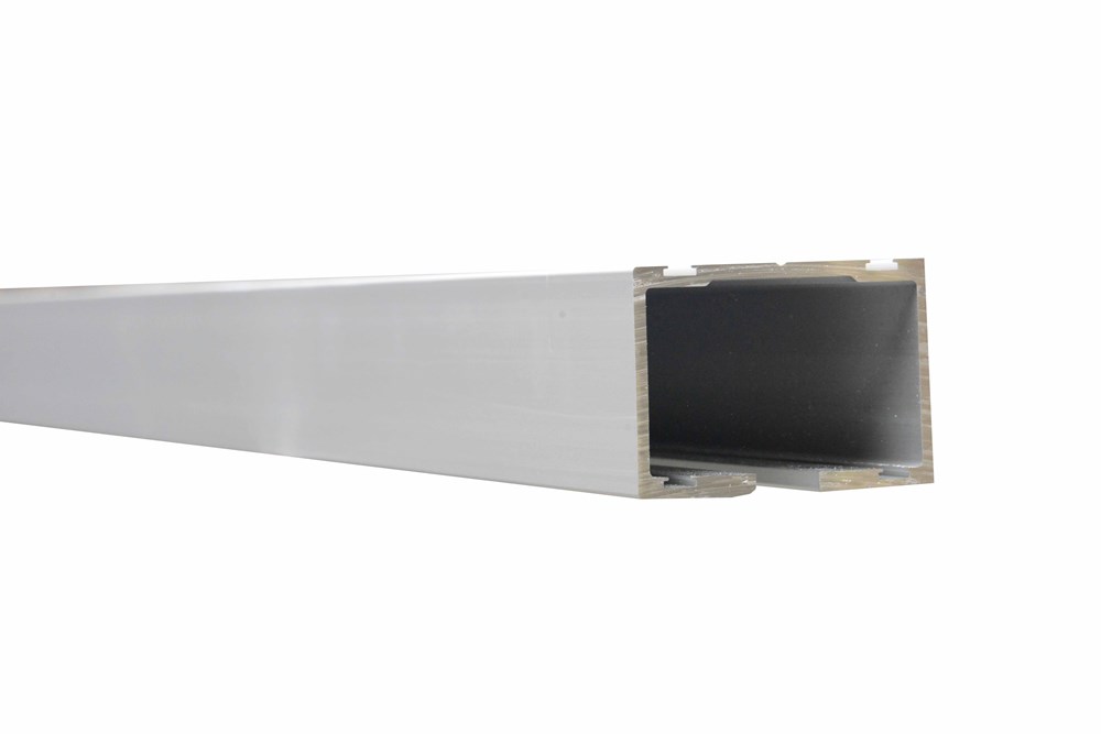 Henderson_550G.jpg