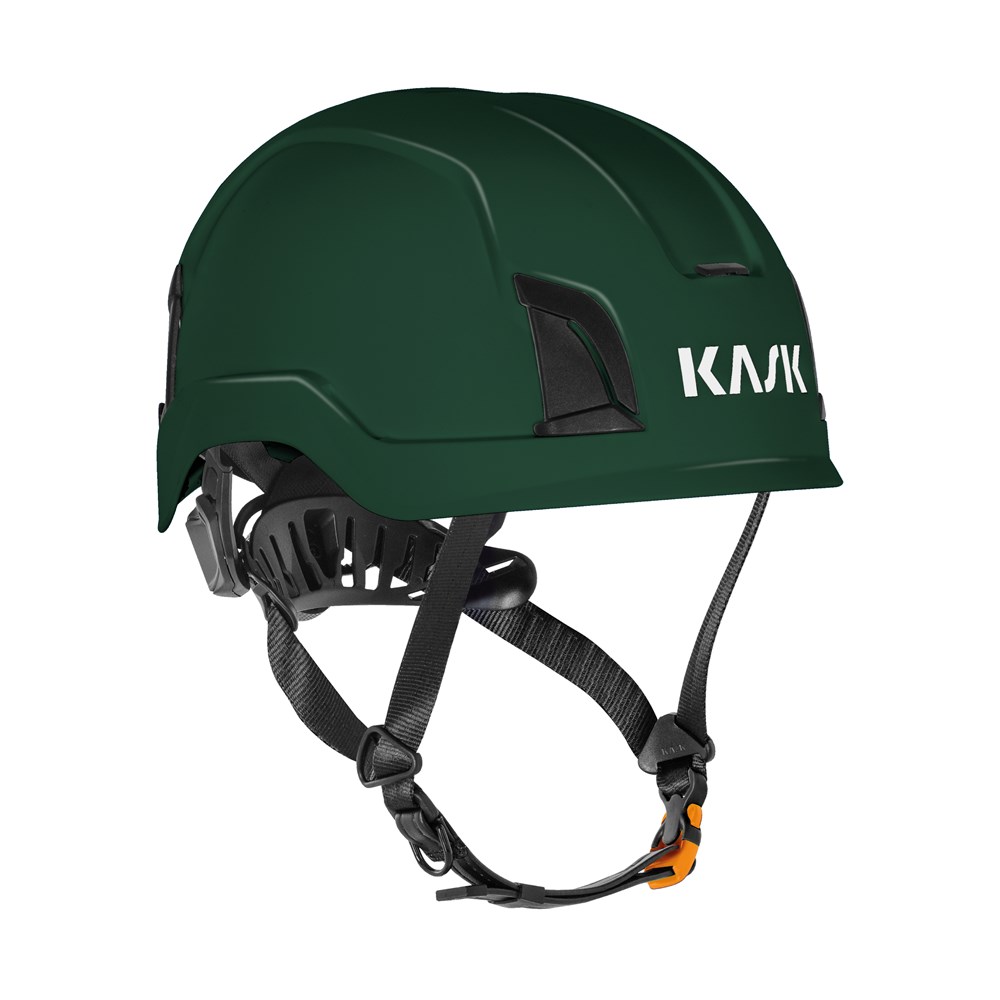WHE00073_ZENITH X_BRITISH GREEN_HALF FRONT.jpg