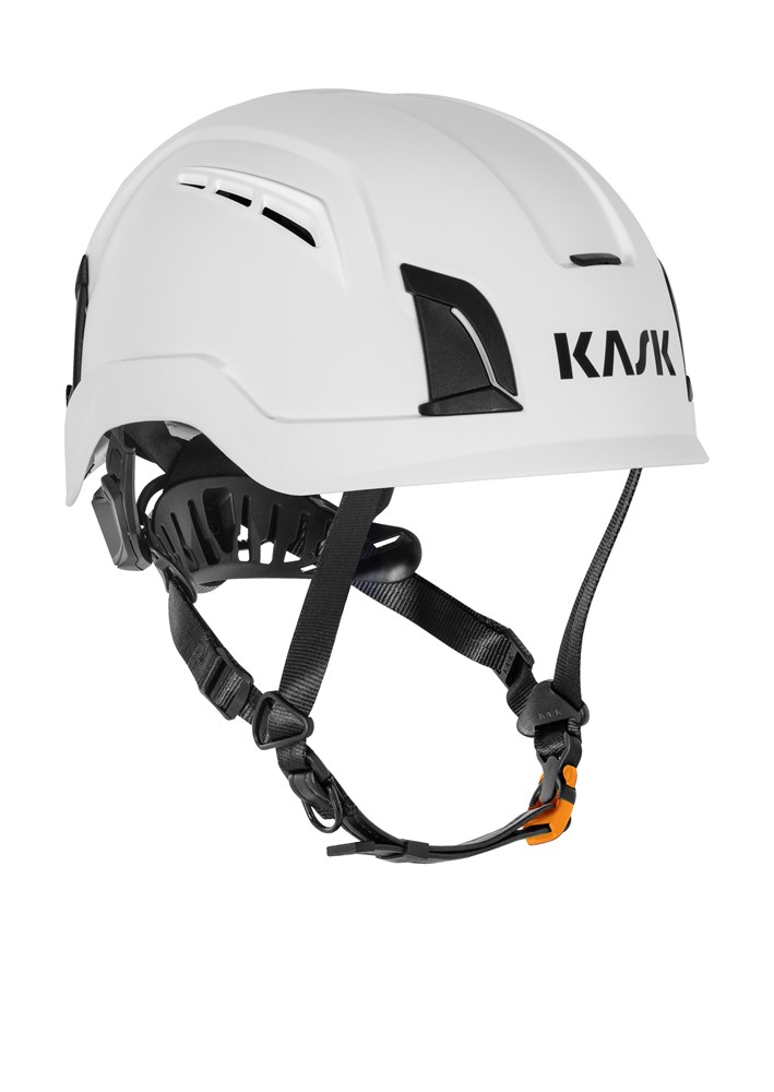 WHE00075_ZENITH X AIR_WHITE_HALF FRONT.jpg