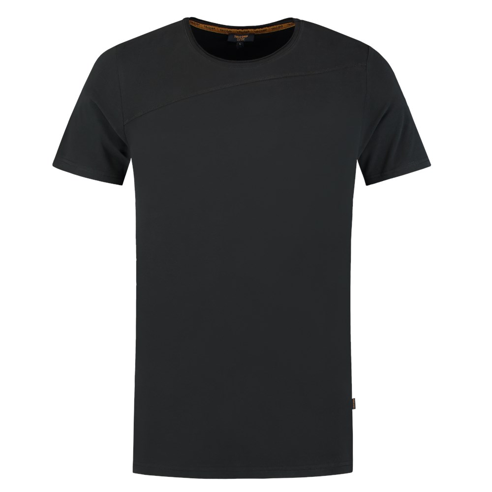 104002blackfront.png