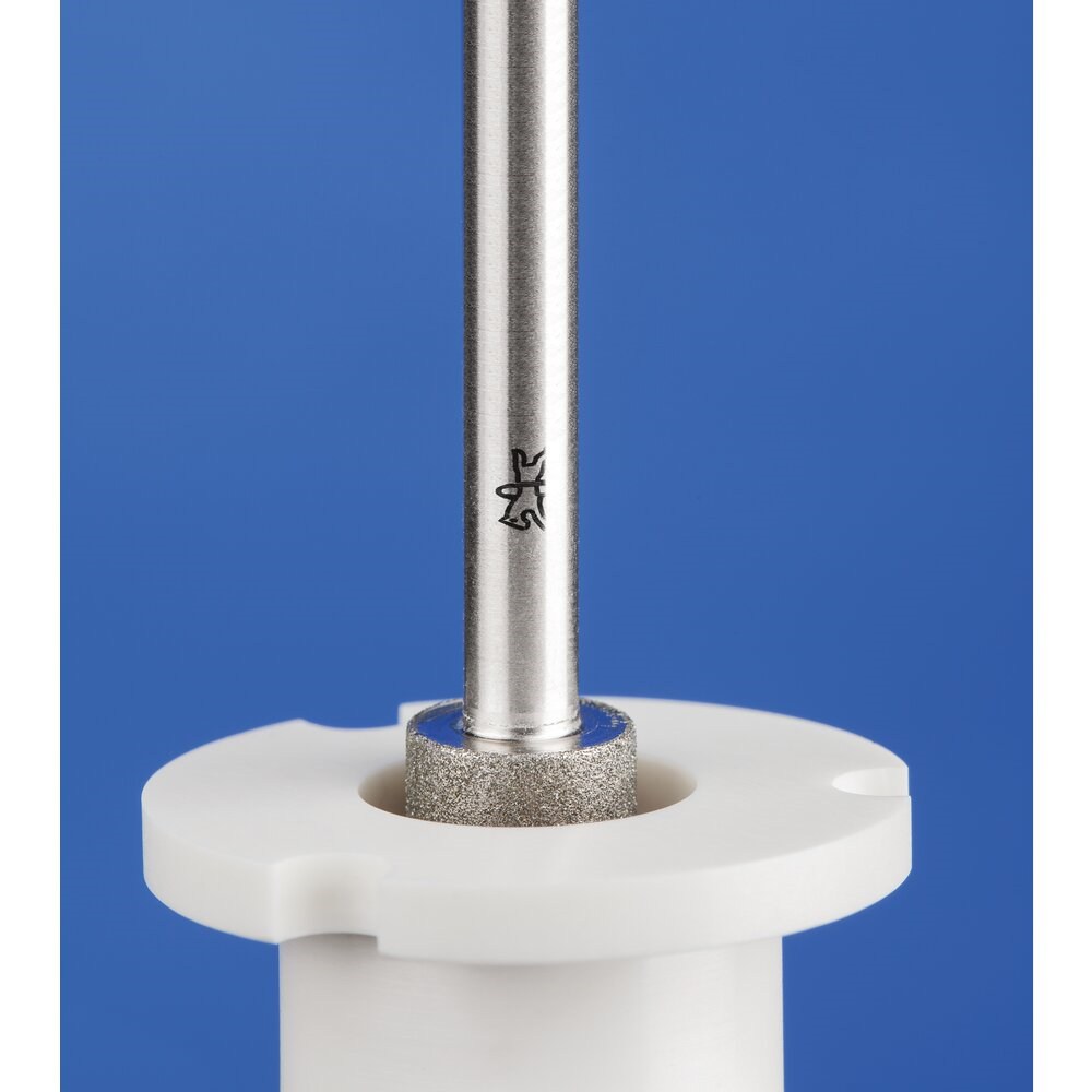 Produktbild von PFERD DIA-Schleifstift DZY-N 5,5-6/3 D126 – Diamantbesetzte Zylinderform Für Bohrungen & Konturen