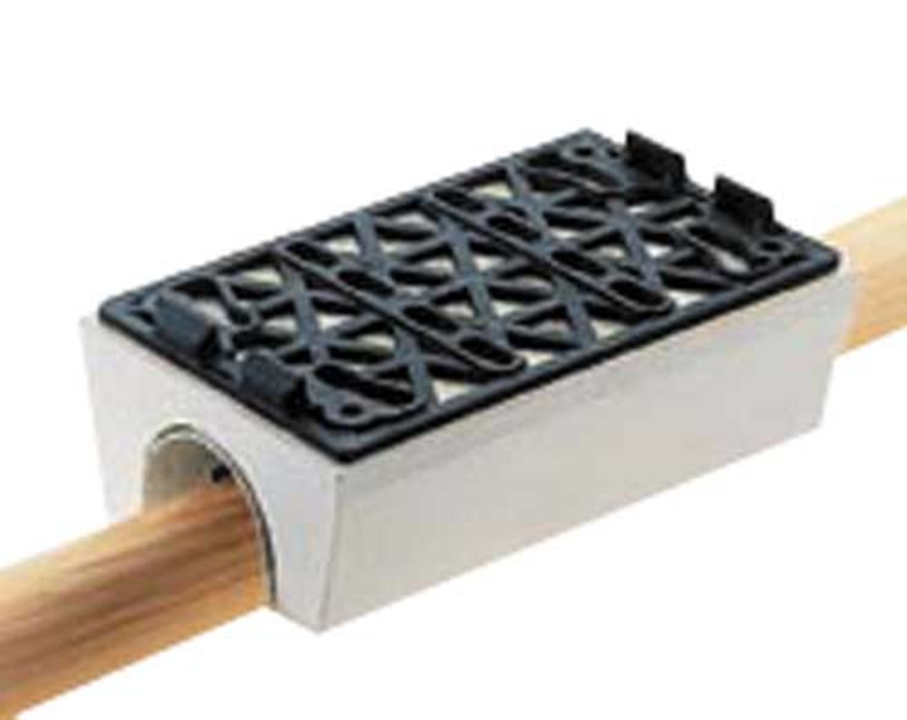 zoom__se_r18kv_490164_z_01a.jpg