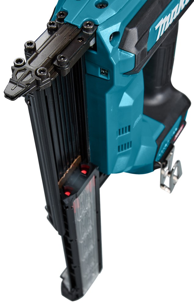 accu bradtacker makita-4 accu bradtacker makita-4