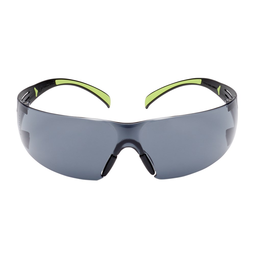 https://www.ez-catalog.nl/Asset/fb9ab0ded95e4bc481c13b1a9bd0d6a9/ImageFullSize/1976554O-7100139914-3m-securefit-safety-eyeware-400-grey-sf400gc1-cfop.jpg